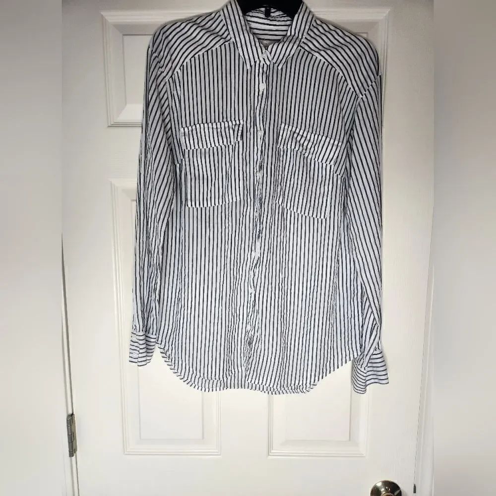 ANewDay L Striped White Black Lngslv Pockets 100%Lyocell ButtonsUp Women’s Shirt
